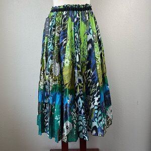 NWT Mix Noveau New York Midi Skirt Size S